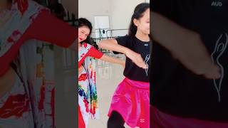 උඩරට හැඩ ♥️🥰#achiniupeksha #kandiandance