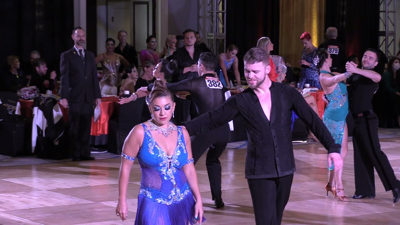 Flamingorama 2021 - Open Full Bronze Bolero