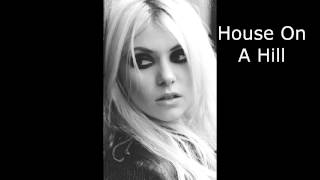 Video thumbnail of "The Pretty Reckless - House On a Hill - Preview 1:30"