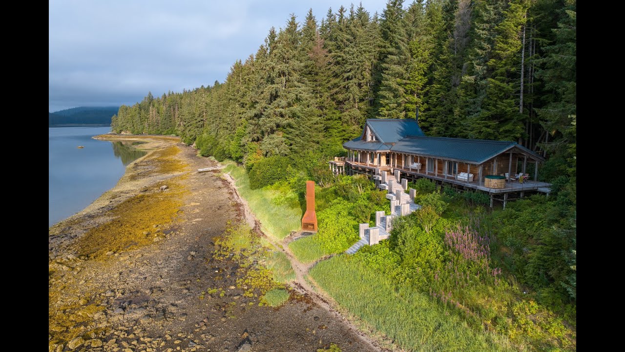 Curated visual reference: Picture Idea: Hidden Bay Retreat 3 5M Luxury Off Grid Estate In