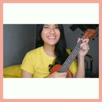 Video main gitar cewek cantik