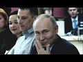 Путин и балалайки для библиотек