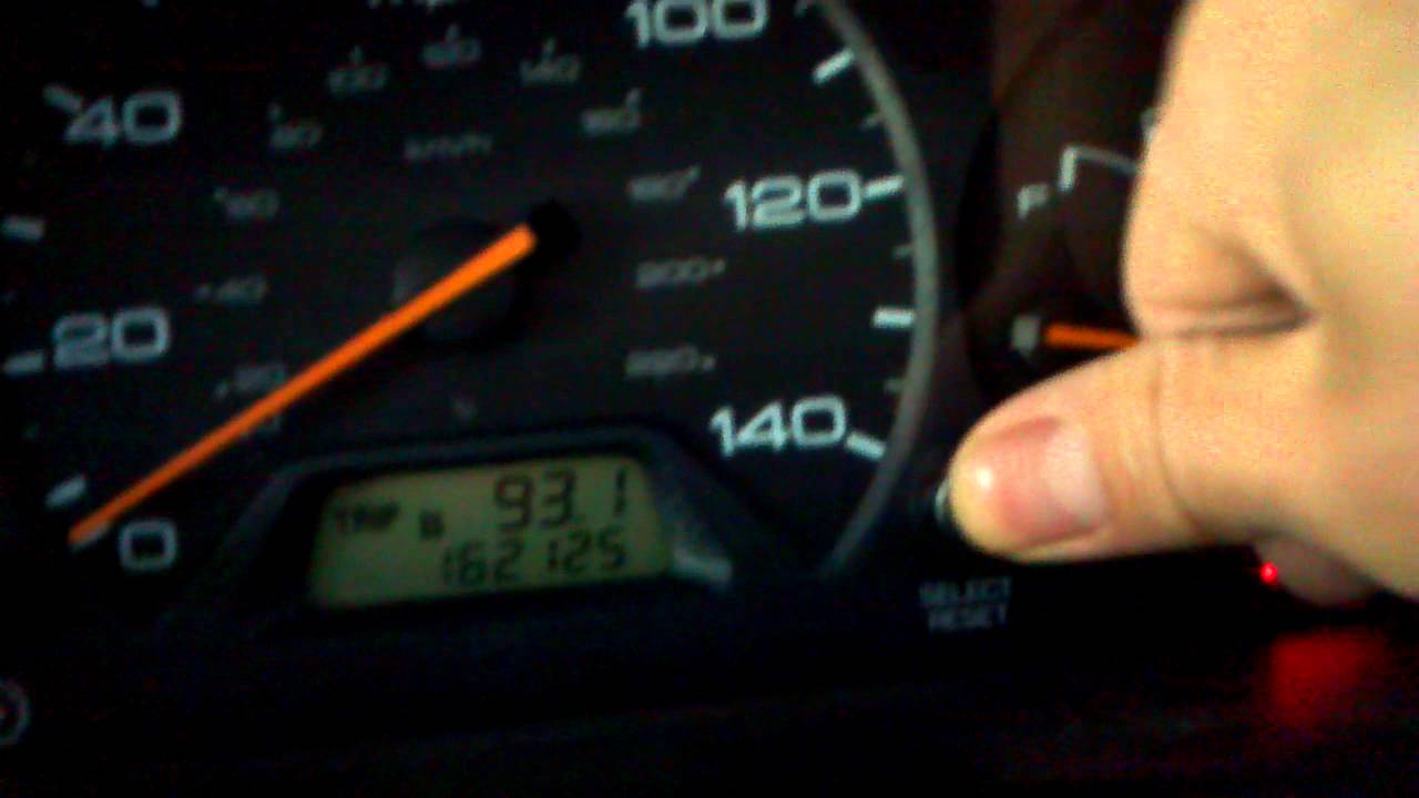 Como apagar luz de mantenimiento de honda accord 2002 espańol by 