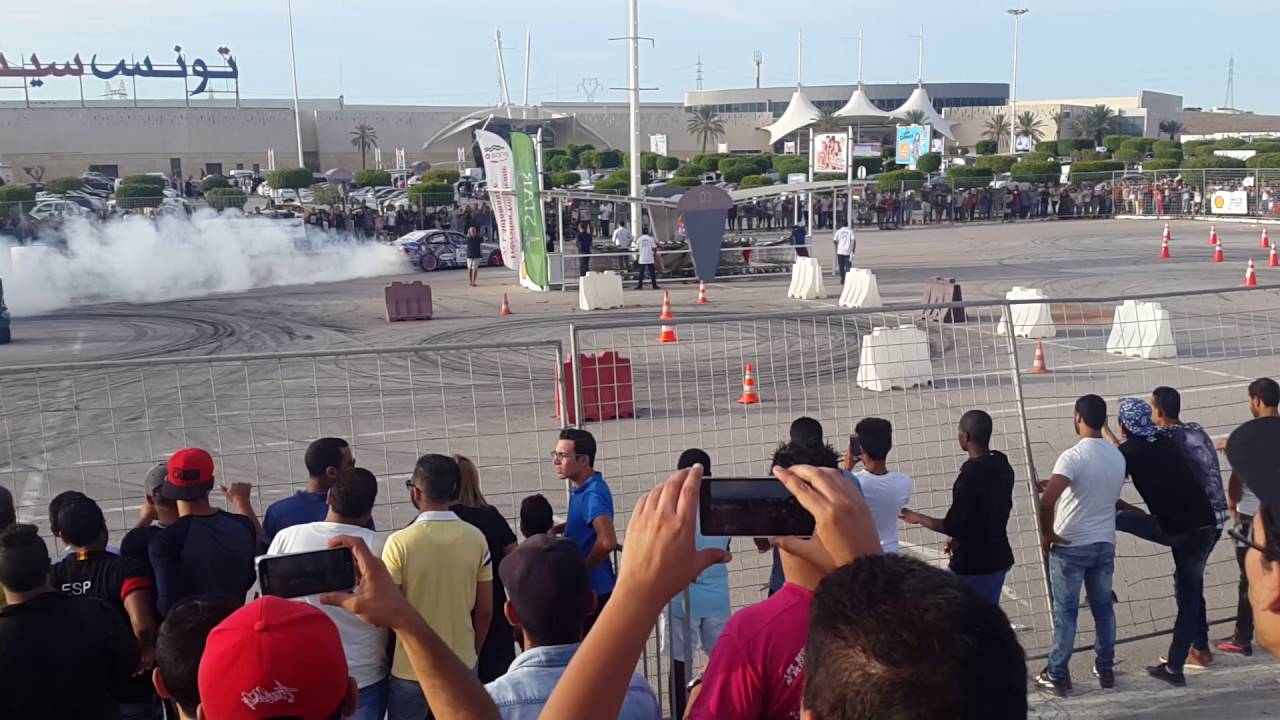 Nassim saad the winner  with the beautiful bmw e46 park drifting in tunisia