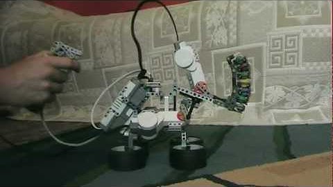 LEGO MINDSTORMS Hand-controlled cannon using custom made acceleration sensor