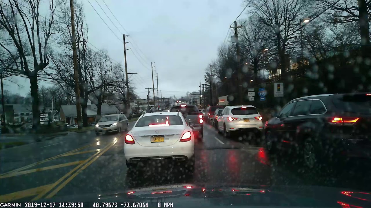 Mercedes Makes Illegal Left Turn YouTube