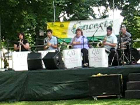 Quartette Barbette sax quartet performs Moondance