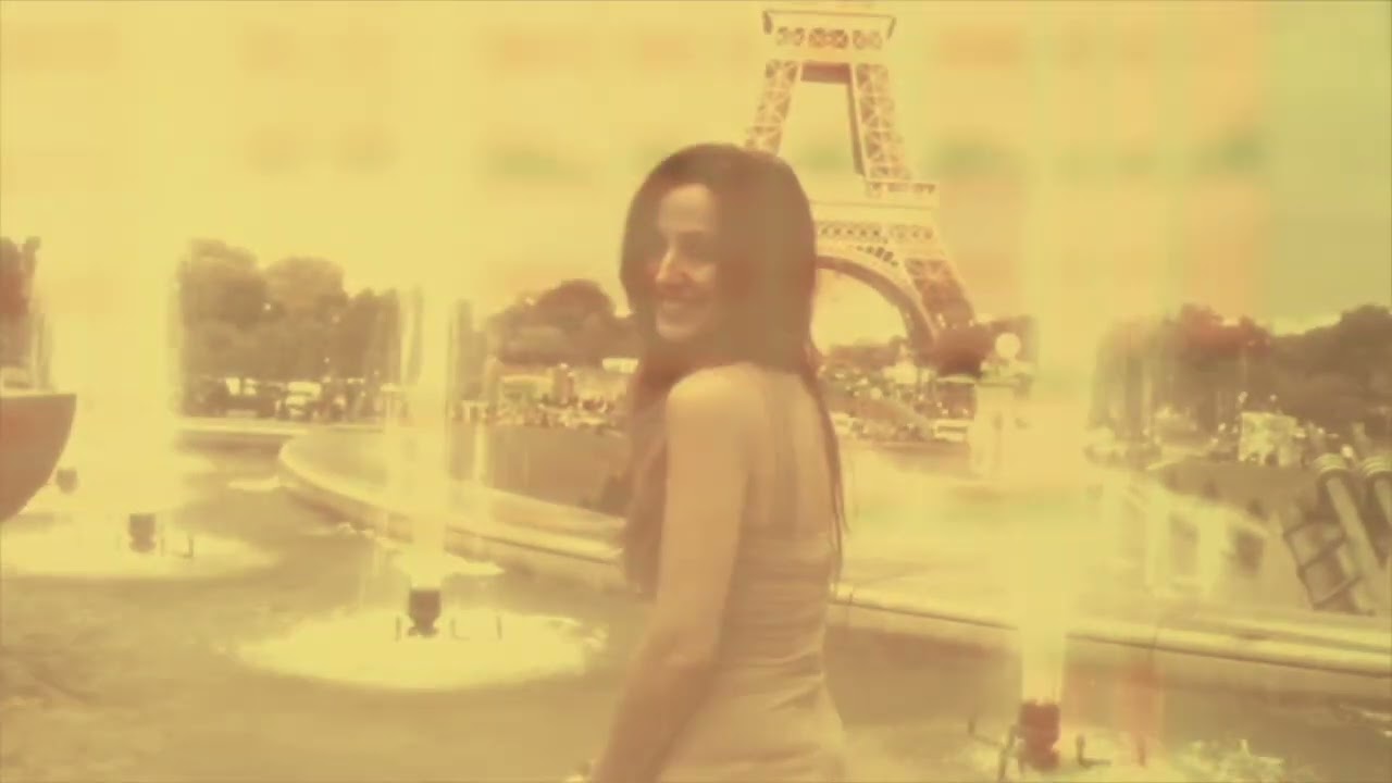 PARIS - LAURA FALCINELLI