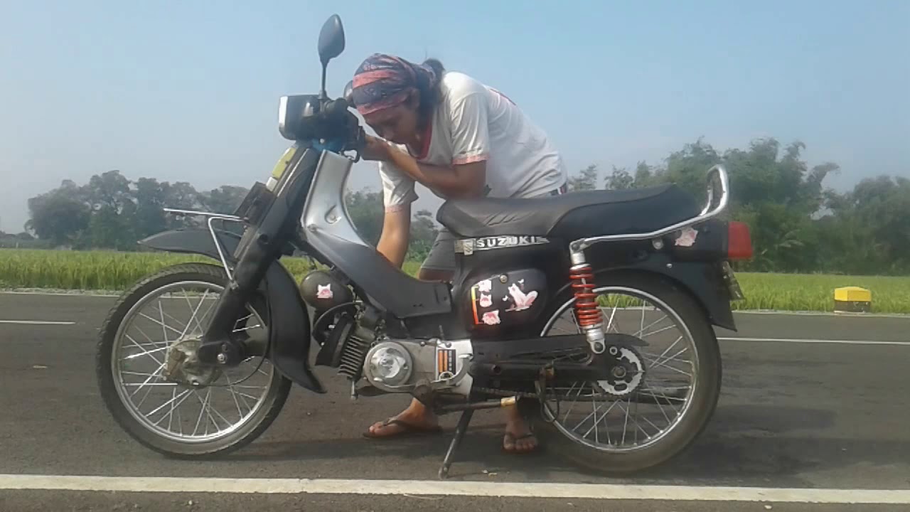 Suzuki FR80 4 Speed - YouTube