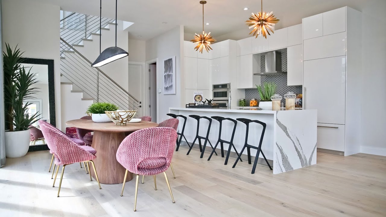 Luxury family home in Downtown Doral South Florida - Video Editor Mykhailo Chykur