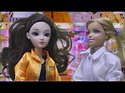 ละครบาร์บี้ || Barbie || ฝึกงานที่ร้านขายเครื่องสำอางค์ | น้องชินบี