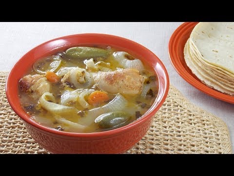 Video: Cocinar Sopa De Pepino En Escabeche Con Trigo Sarraceno