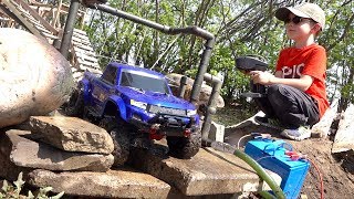 WE INVENTED a TRUCK-WASH on the Muddy Backyard Trail 4X4  Course! | RC ADVENTURES screenshot 5