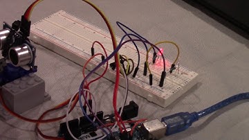 makeSTEAM - Rotating Ultrasonic Sensor