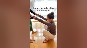 Partner Deep Squats | How Your Partner Can Help You During Pregnancy #labor #prenatalyoga