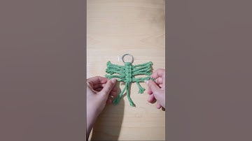 Macrame Leaf Keychain DIY in 50 Seconds!🌱😍
