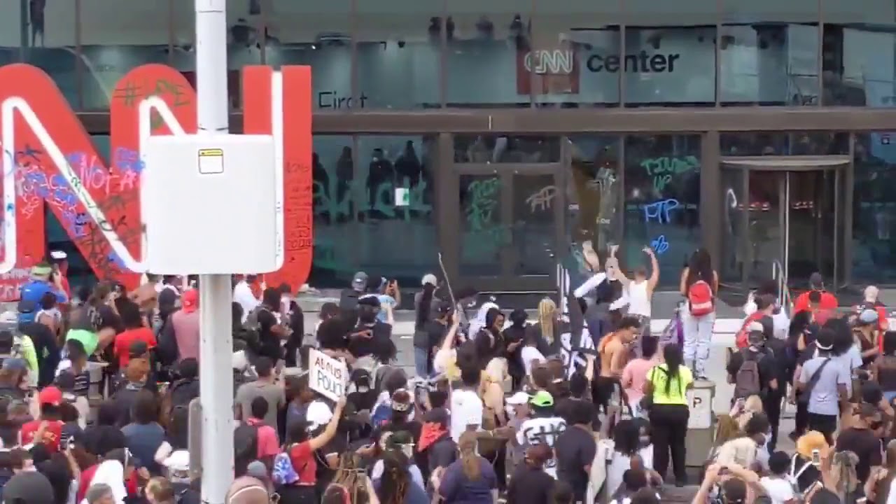 Riots @ CNN Atlanta Headquarters - YouTube