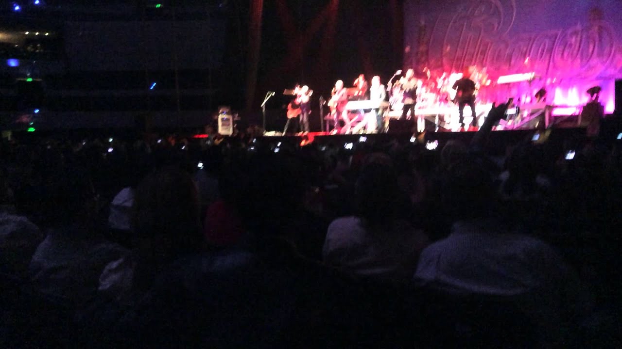 CHICAGO en concierto Arena Ciudad de México - YouTube