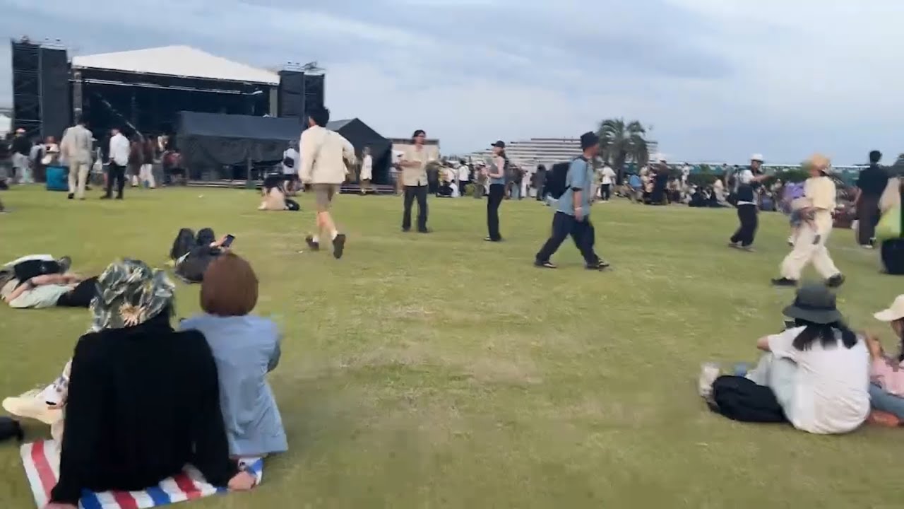 一日中走り回って、美味しかった一日。 - YouTube