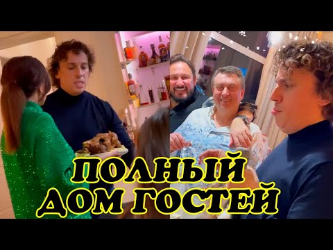 Video: Pugacheva celebrated Christmas with friends