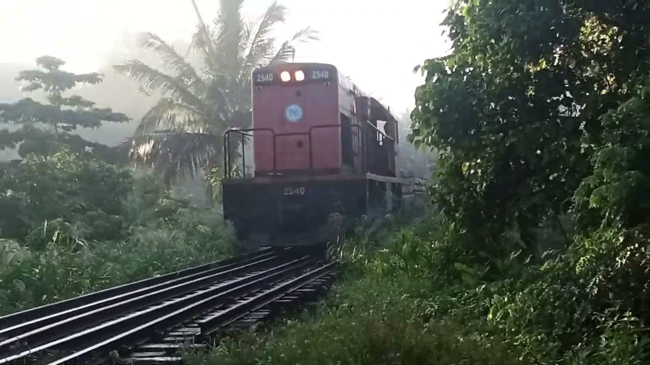 GE U10B DEL 2540 GOING NORTHBOUND BOUND 