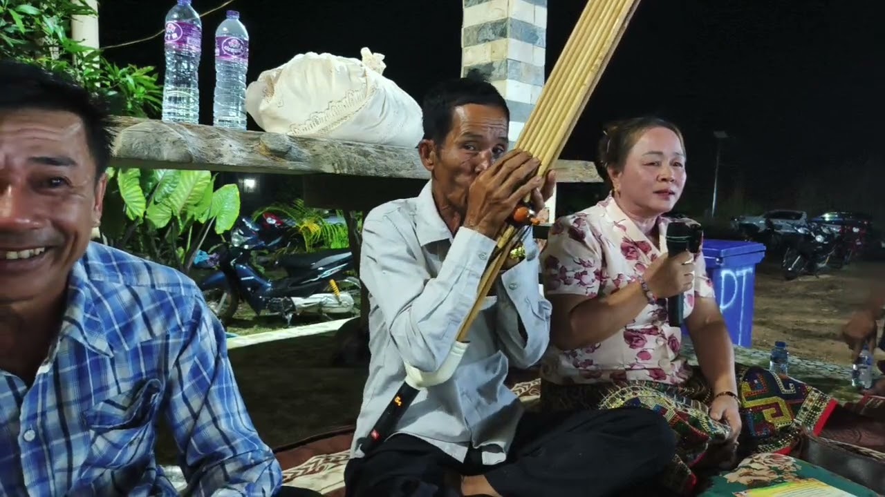 สะบับเต็มลำยุ่น้ำย้าง