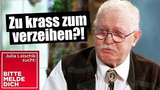 Julia Leischik sucht: ZU KRASS ZUM VERZEIHEN?
Julia Leischik sucht: Kann man das noch verzeihen?
Hier findest du Julia Leischik auf Joyn: https://t1p.de/OnionDog_Julia-Leischik
Auch bei CornelTV findest du Julia Leischik: https://www.youtube.com/watch?v=Rzo_WoXB-Jw
In diesem Video tauchen wir tief in die Welt von Julia Leischik sucht: Bitte melde dich ein – die rührende TV-Sendung, die seit 2011 auf Sat.1 läuft und Menschen hilft, verlorene Familienmitglieder, Freunde oder Bekannte wiederzufinden. Julia Leischik moderiert mit Herz und Verstand, und es gibt unzählige tränenreiche Wiedervereinigungen und echte Lebensgeschichten!
Und das beste: Jetzt wird das Ganze auch noch kommentiert, parodiert und analysiert von mir, deinem OnionDog!
Julia Leischik sucht - Bitte melde dich: Darum geht es
Emotionale Geschichten, wie sie nur das wahre Leben schreibt: Julia Leischik begibt sich bei Julia Leischik sucht - Bitte melde dich auf eine Reise. Ihre Mission: vermisste Menschen suchen, verschwundene Angehörige wiederfinden und Familien, die lange Zeit getrennt waren, zusammenzubringen.
Julia Leischik: das ist die Moderatorin hinter Bitte melde dich
Julia Leischik wurde am 14. Oktober 1970 in Köln geboren und ist in der deutschen TV-Landschaft TV-Moderatorin, Produzentin und Redakteurin nicht mehr wegzudenken. Ihre Karriere begann sie nach dem Abitur mit einem Studium der Rechtswissenschaften und Italianistik in Mailand. Anschließend arbeitete sie als Redakteurin unter anderem bei Filmpool, wo sie bis 2003 bis zur Chefredakteurin aufstieg. Ihren Durchbruch als Gesicht vor der Kamera erzielte sie 2007 mit der Sendung Vermisst, in der sie weltweit vermisste Angehörige suchte.
Seit 2012 moderiert sie exklusiv in SAT.1 die beliebte Real-Life-Doku Julia Leischik sucht - Bitte melde dich. Erst kürzlich verlängerte Julia ihren Exklusivvertrag mit SAT.1 und Joyn um weitere vier Jahre!
Privat lebt Leischik zurückgezogen in Köln, ist verheiratet und Mutter von zwei Kindern. Darüber hinaus ist sie weiterhin als Produzentin aktiv, gründete unter anderem die StellaLuisa GmbH und entwickelte zusätzliche Formate wie Zeugen gesucht oder Das Haus am Meer - stets mit dem Ziel, berührende und authentische Menschen-Schicksale erlebbar zu machen.
#JuliaLeischik
#BitteMeldeDich
#oniondog Julia Leischik sucht: ZU KRASS ZUM VERZEIHEN?