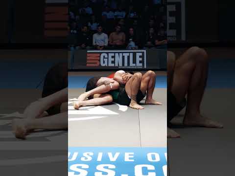 Incredible passing 🔥🔥#bjj