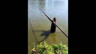 Big tits in water !