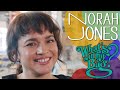 Capture de la vidéo Norah Jones - What's In My Bag?
