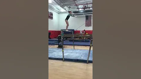 Carolines Level 6 Bar Routine