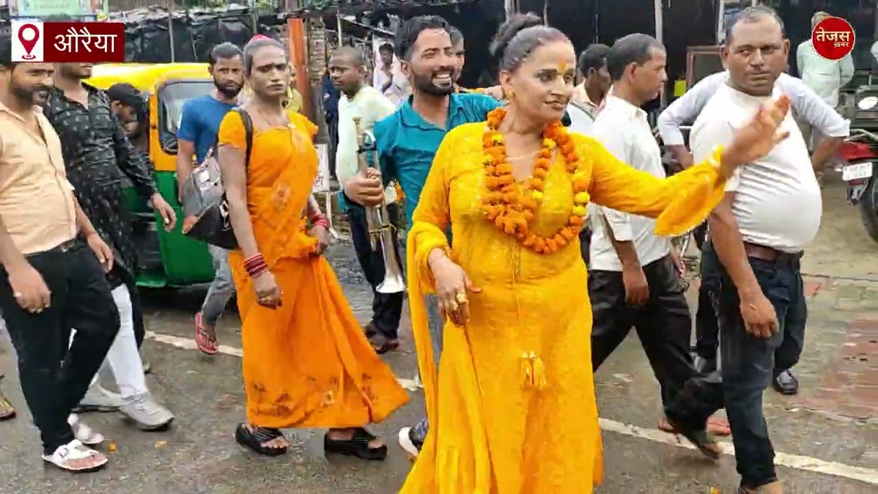 दिबियापुर में किन्नर समाज ने निकाली भव्य शोभा यात्रा