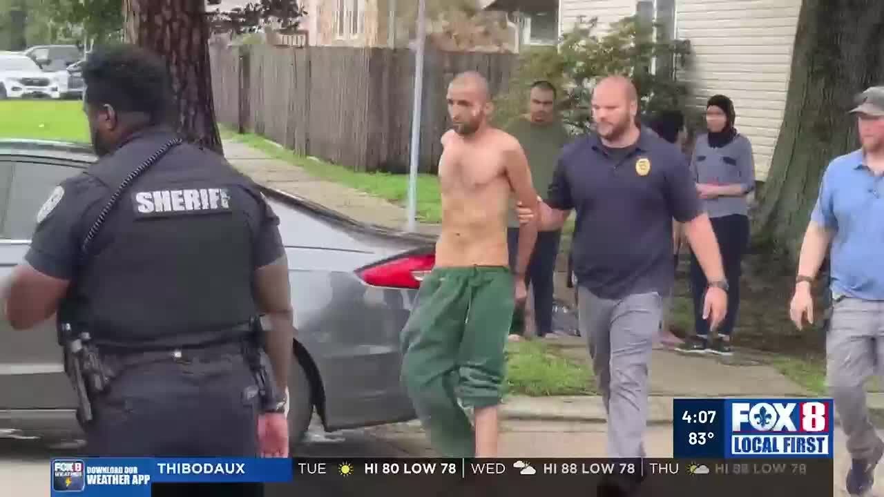 Burglary suspect arrested after SWAT standoff in Terrytown - YouTube