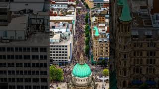 BELFAST DURING FÉILE AN PHOBAIL