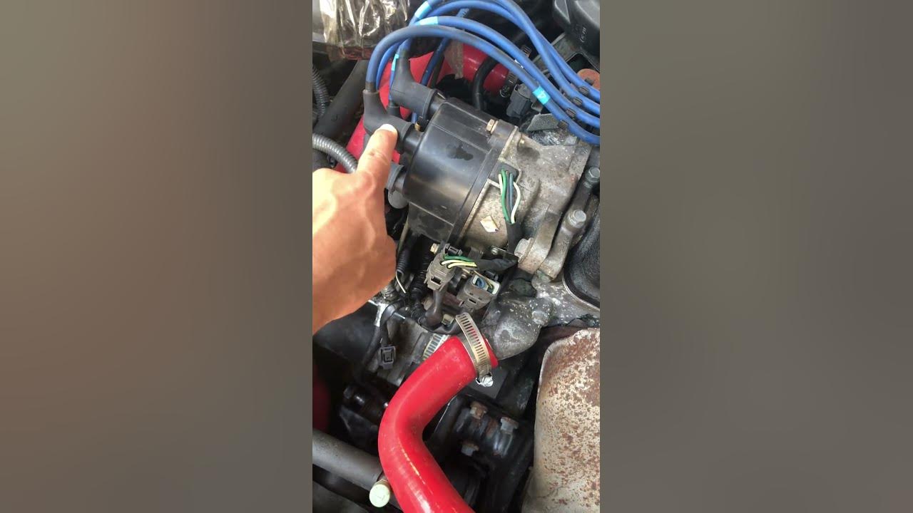 Honda prelude(pt 1): how to replace distributor cap and rotor, spark