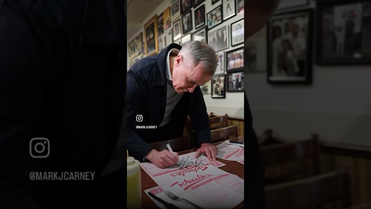 Mark Carney visits Schwartz's Deli Montréal