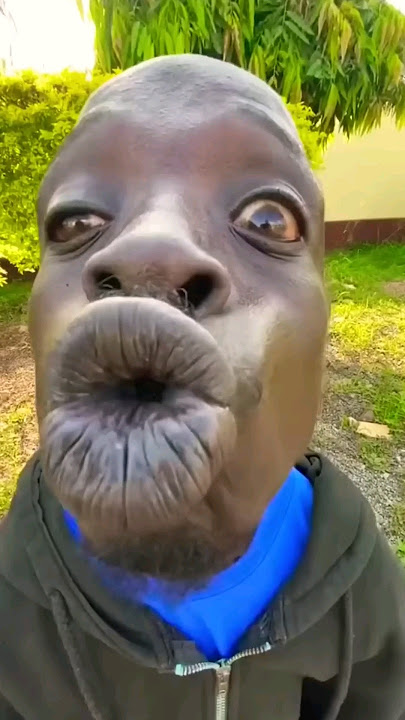 Mama watches funny toktok videos 😱