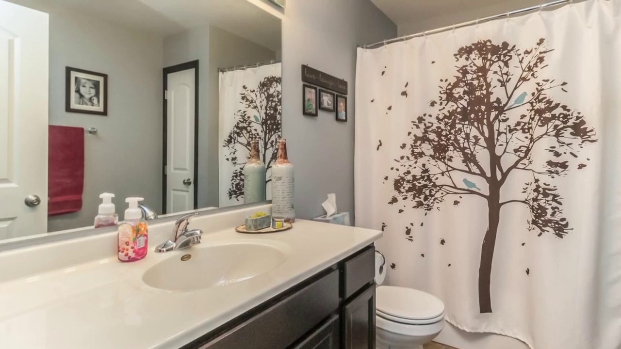 4911 NW 5th St Ankeny, IA 50023