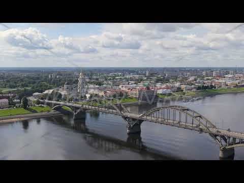 Vídeo: Com Arribar A Rybinsk