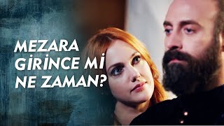 Yanindaki̇yle Yaşar Aklindaki̇yle Ölürsün Resimi