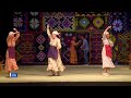 Яркие декорации, песни и танцы: Салаватский башкирский драматический театр выступил на сцене Уфы