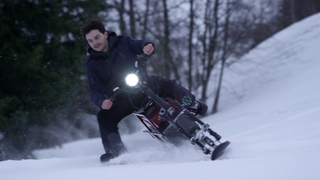 MOONBIKE scooter des neiges ultra léger 100 électrique YouTube