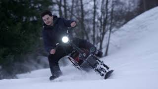 MOONBIKE scooter des neiges ultra léger 100% électrique