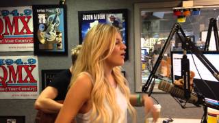 Kelsea Ballerini Peter Pan Live In The Wqmx Studio