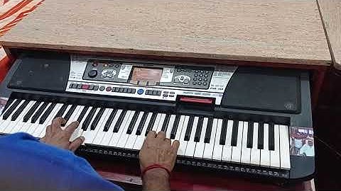 Kelvi piranthadhu andru - Pachai Vilakku