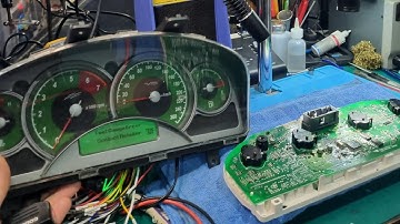 Holden cluster repair, tacho not working 😰 Testing and repair✅️👌