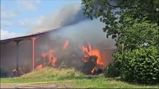 Un bâtiment agricole en feu à La Neuville-les-Dorengt