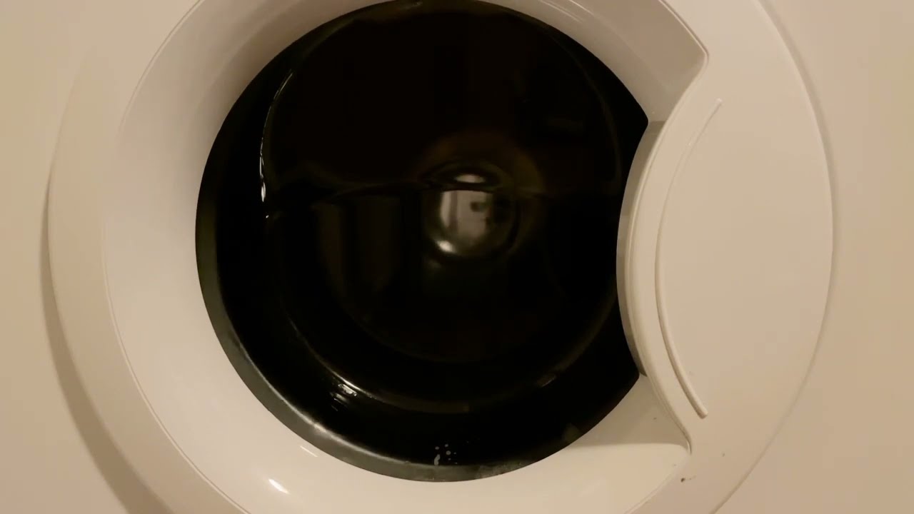 Whirlpool Indiana - 1000rpm spinning of wash - sound more and more like a jet engine 🛩️