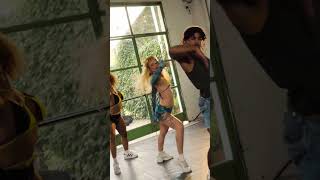 Kris Kross Amsterdam, Luísa Sonza & Willy William - My Oh My