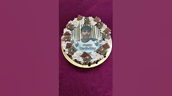 Photo Theme 1&1/2 Chocolate Cake 🍫🎂 #cake #photothemecake #chocolatecake #shorts #youtubeshorts thumbnail